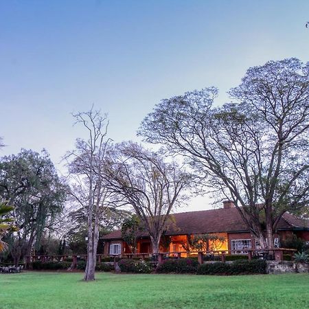 Jacaranda Lake Elementaita Lodge Gilgil Extérieur photo