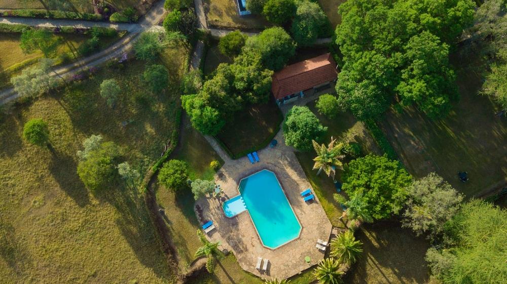 Jacaranda Lake Elementaita Lodge Gilgil Extérieur photo
